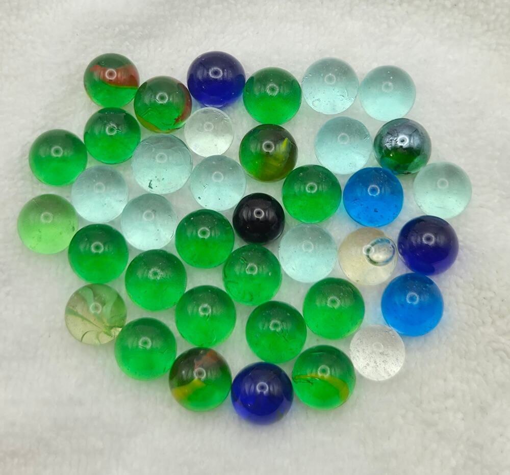 Lot Of 38 Assorted Glass Marbles Green Blue Clear Swirl Mixed Colors & Sizes